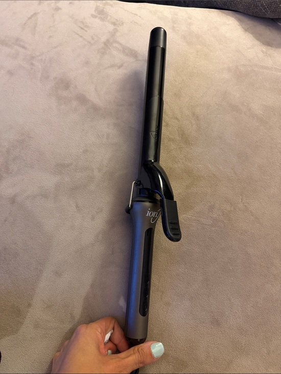 Ion Other - Ion Ceramic Curling Iron in Black - Professal Curl Styler